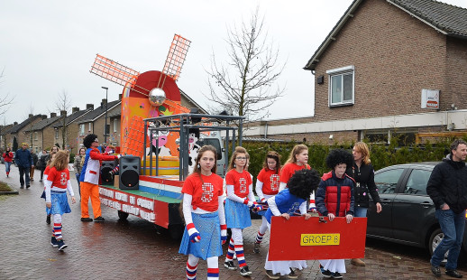 Kinderoptocht Volkel 2016