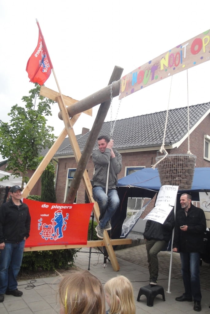 Volkel in de Wolken (1)