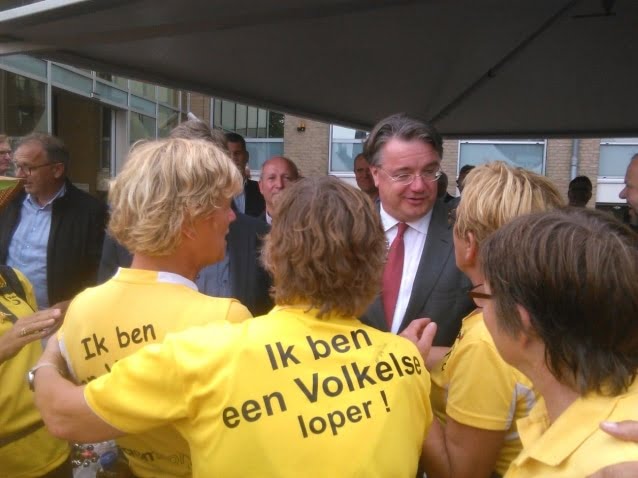 e147b5cb-e6e5-862e-393e-4d1c8d6ecf77_thumb638