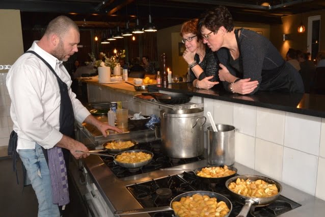 99e90c6f-5a13-29c7-ae98-6c23eea08bc2_thumb638