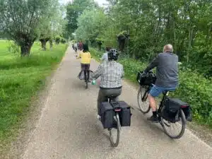 Zondag 24 mei Fietsen langs waterlopen Raamvallei